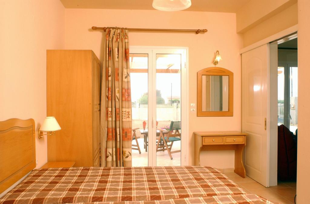 Villa Filia Almiros Beach Екстериор снимка